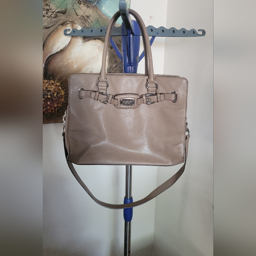 Michael Kors Preloved Condition Purse